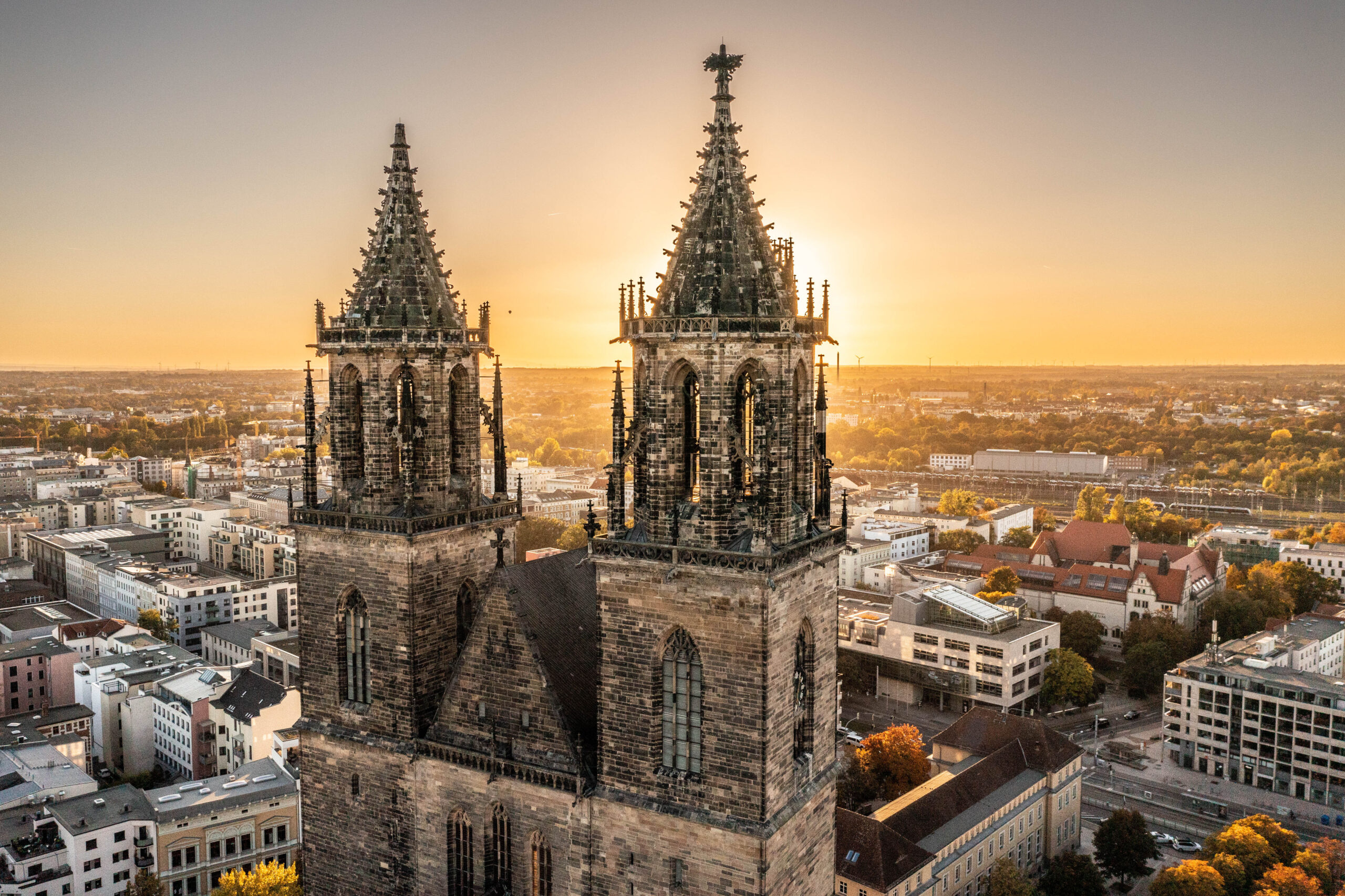 Magdeburger Dom an der Elbe